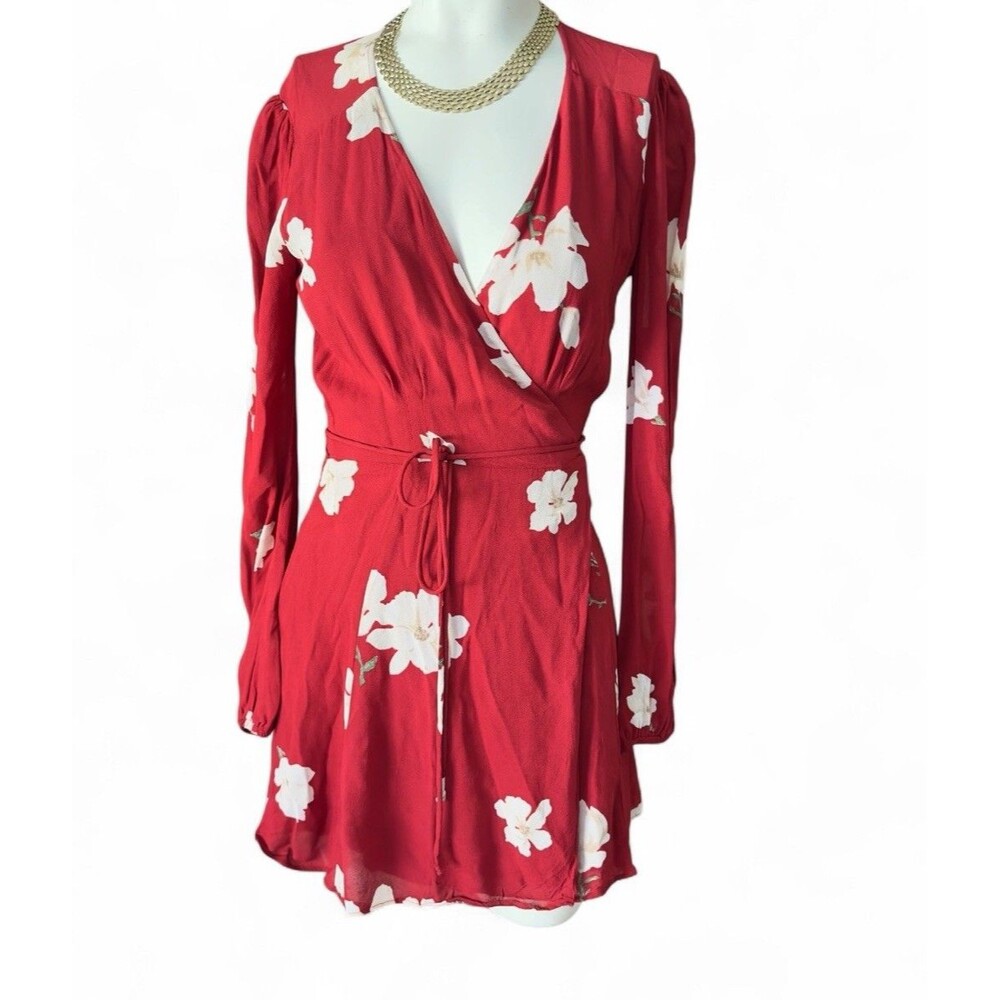 Reformation Collins Wrap Dress Red Floral Print Size XS Long Sleeve Mini